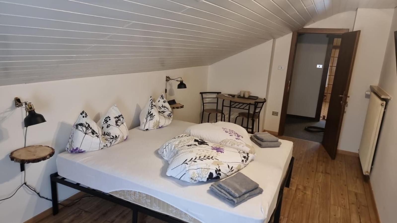 Hotel Dolomitenhof Niederrasen Zimmer foto